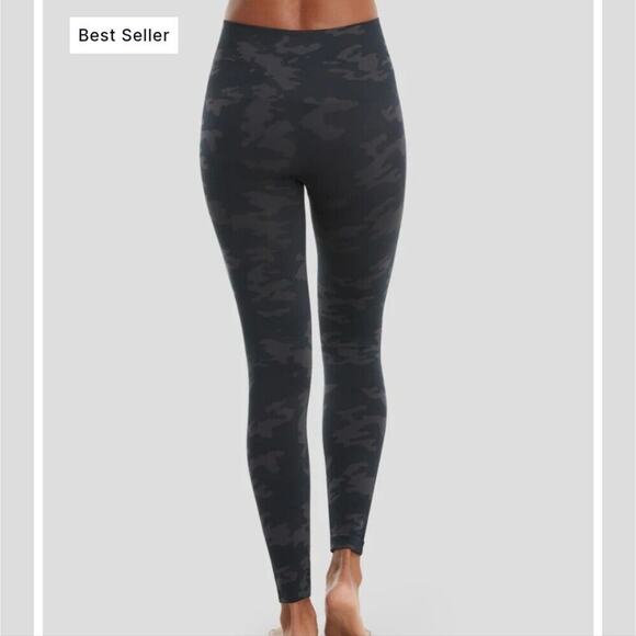 Spanx Look At Me Now Leggings Medium Camo Smoothing Seamless Shaping Seamless - Picture 2 of 9